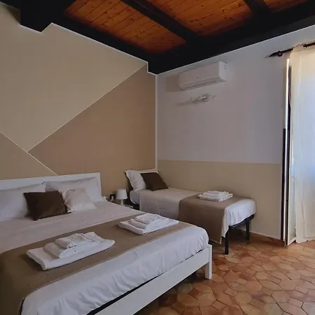 Vittoria House Tropea